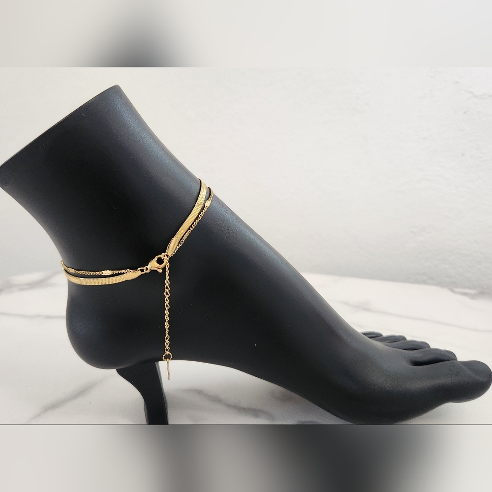 Gold Layered Anklet Herringbone Chain Heart Charm 18K Plated Adjustable - Picture 9 of 13